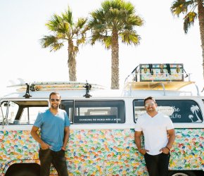 The Oola Guys Will Be Stopping By At Barnes & Noble